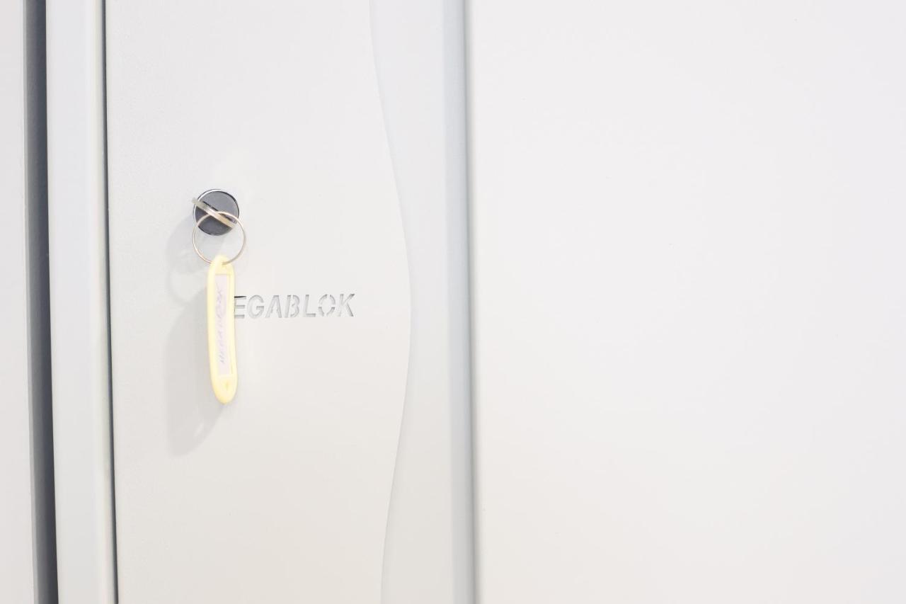 Hey Rooms Cerdanyola del Valles Dış mekan fotoğraf