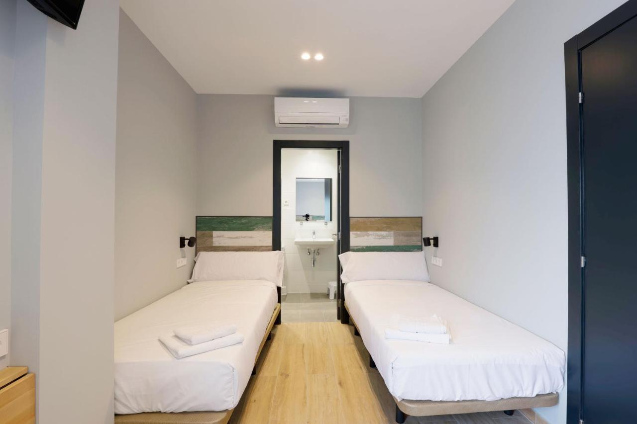 Hey Rooms Cerdanyola del Valles Dış mekan fotoğraf