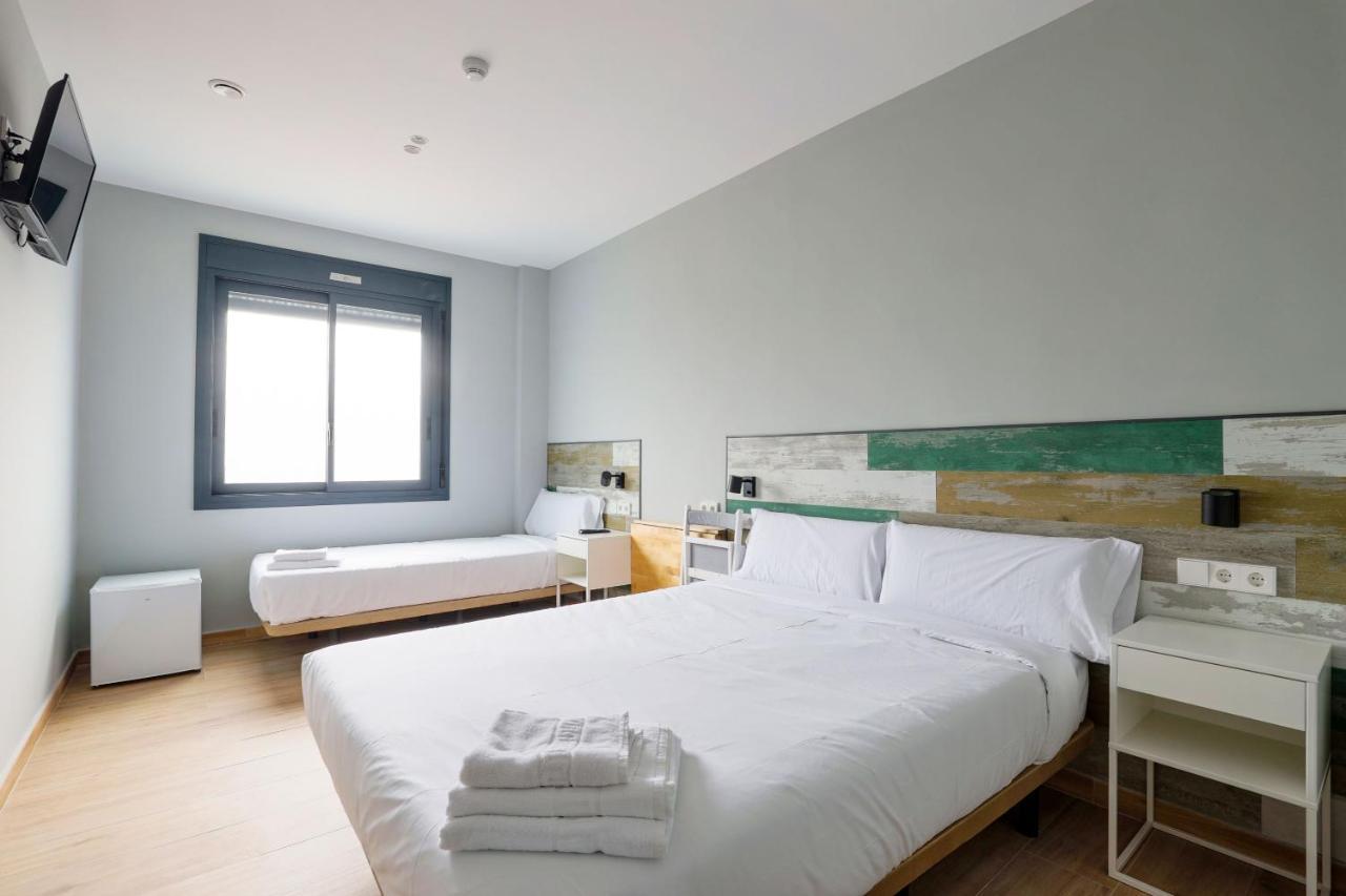 Hey Rooms Cerdanyola del Valles Dış mekan fotoğraf