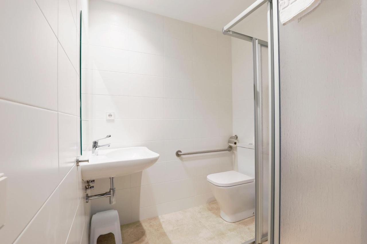 Hey Rooms Cerdanyola del Valles Dış mekan fotoğraf