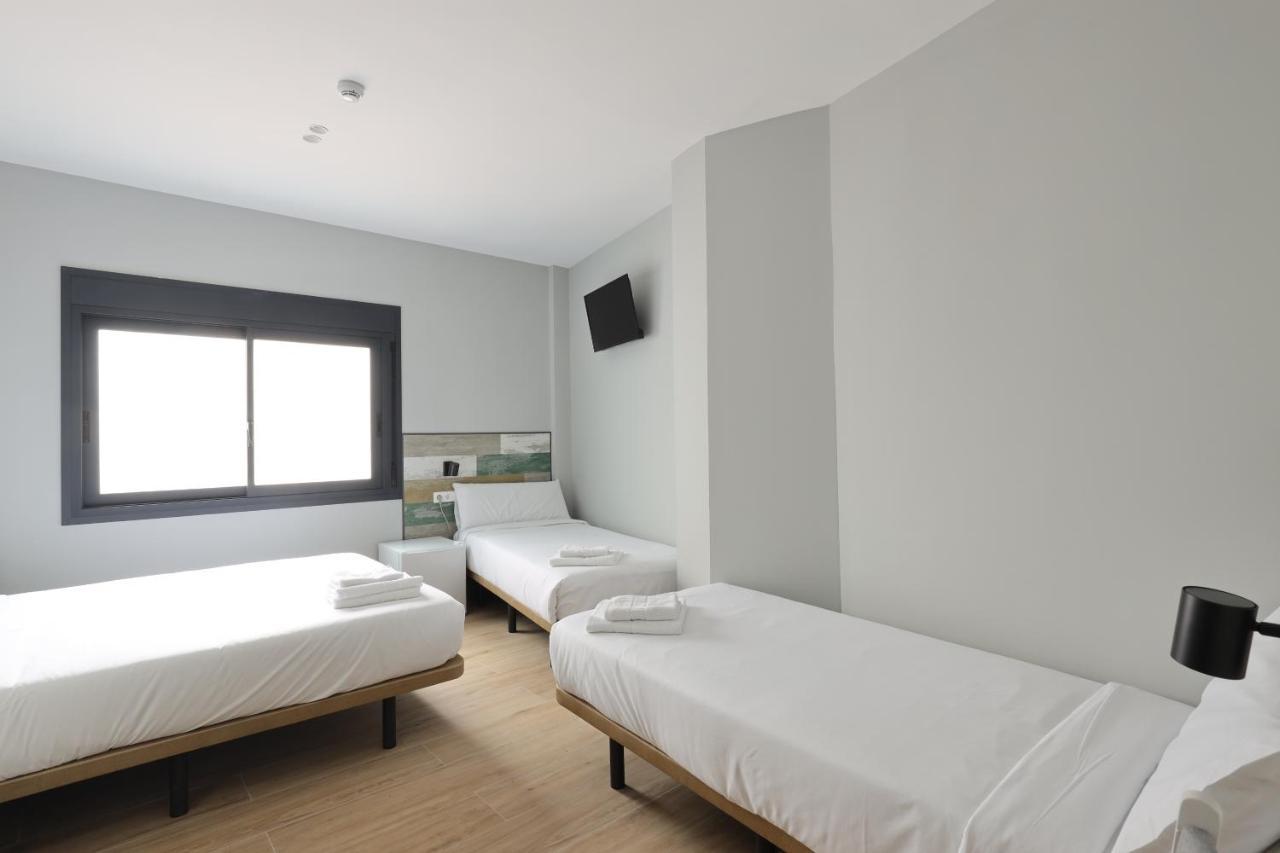 Hey Rooms Cerdanyola del Valles Dış mekan fotoğraf