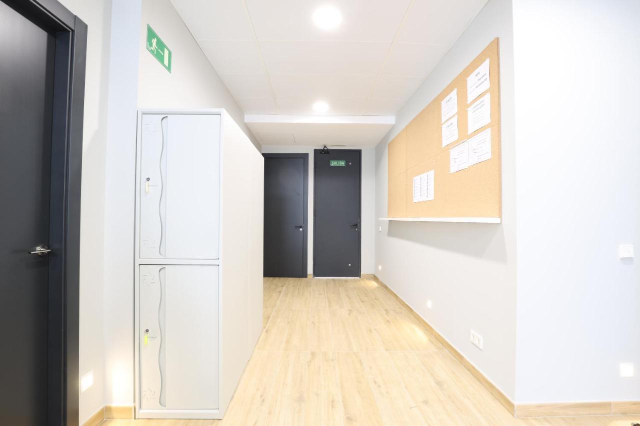 Hey Rooms Cerdanyola del Valles Dış mekan fotoğraf