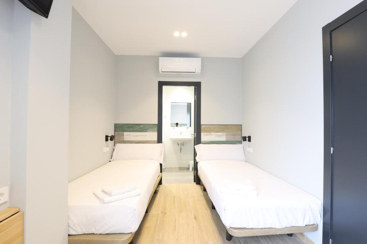 Hey Rooms Cerdanyola del Valles Dış mekan fotoğraf