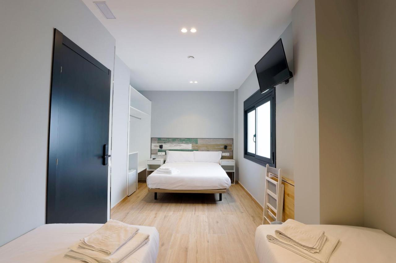 Hey Rooms Cerdanyola del Valles Dış mekan fotoğraf