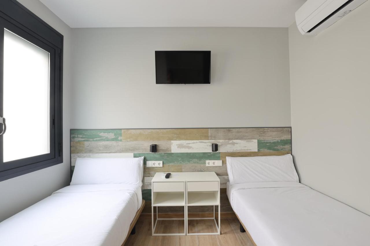 Hey Rooms Cerdanyola del Valles Dış mekan fotoğraf